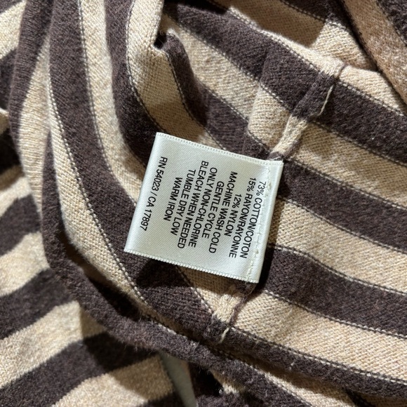 Old Navy V-Neck Sweater - Brown and Cream Stripes - Picture 5 of 5